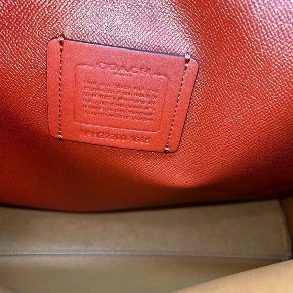 Coach Mollie Tote Bag In Signature Canvas Gold Light Khaki Chalk
